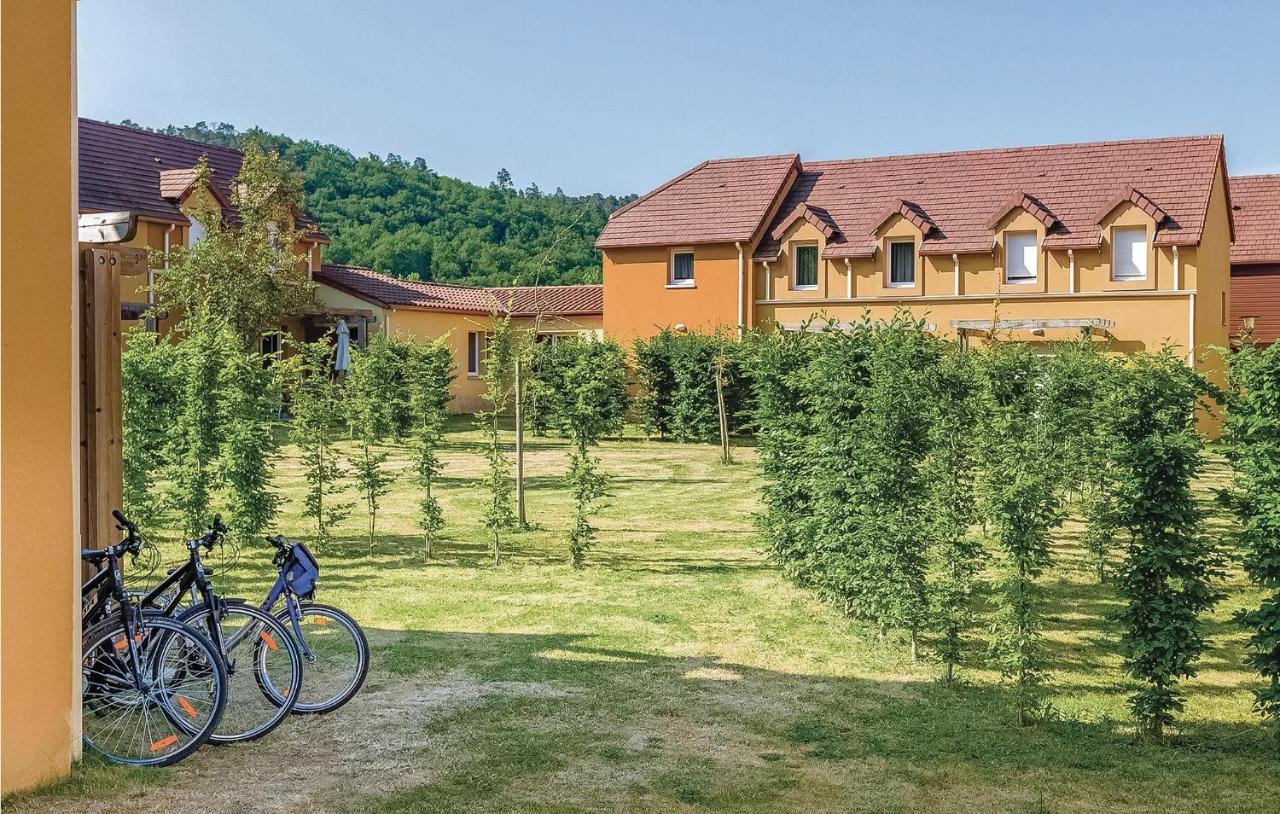 Amazing home in Montignac with 2 Bedrooms, WiFi&Indoor swimming pool Buitenkant foto